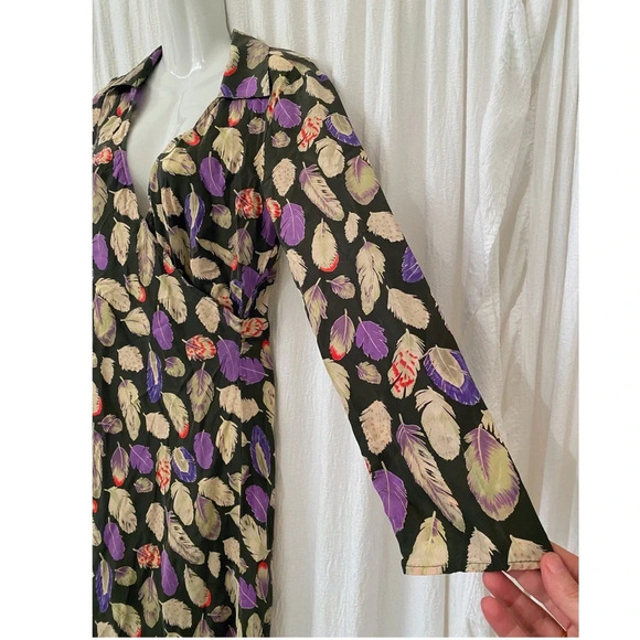 Poleci Silk Feather Print Faux Wrap Dress - Picture 4 of 8